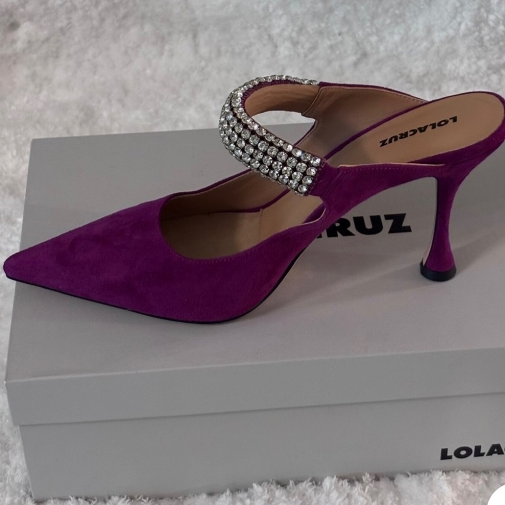 Lola Cruz Morado Sandals with Rhinestones Slip On Purple Suede Sz 41 Euro 10 US